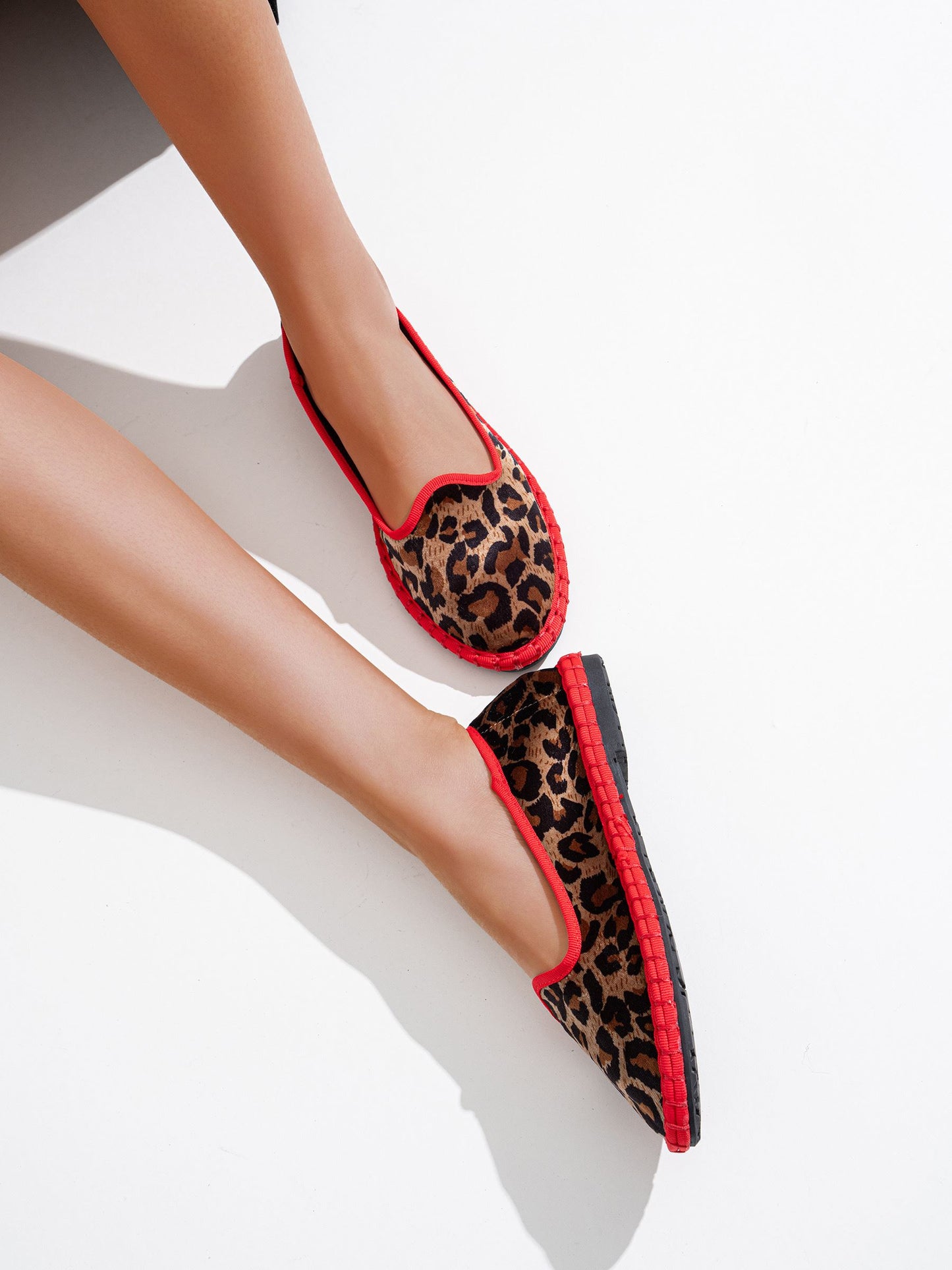 Veneciana animal print y rojo
