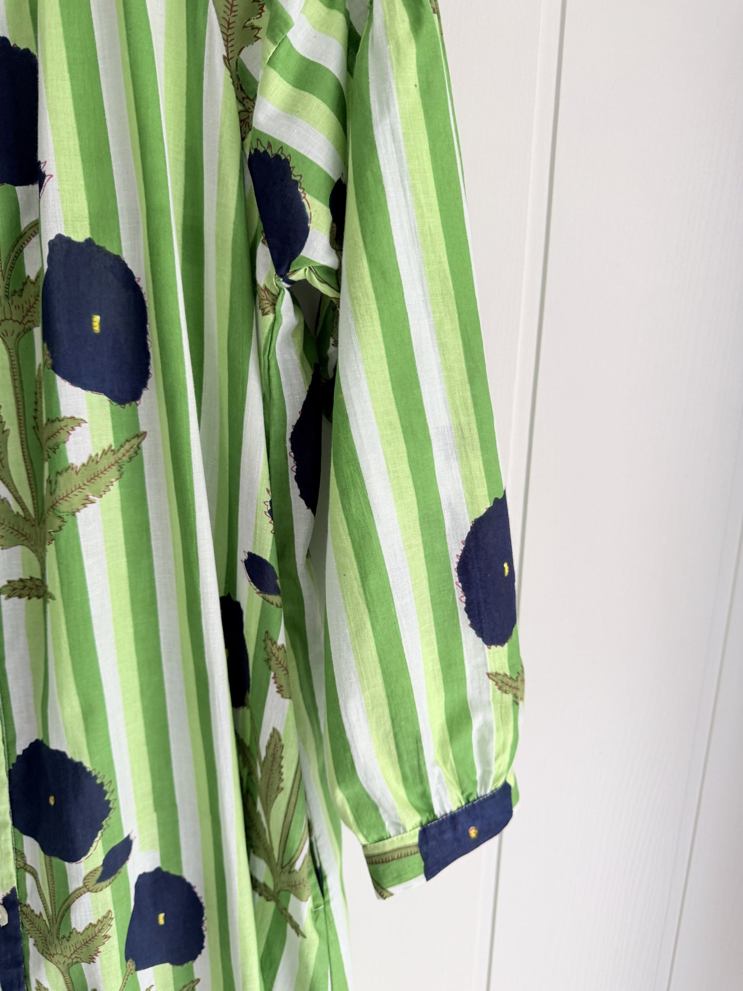 Vestido Aisha · Verde camelias