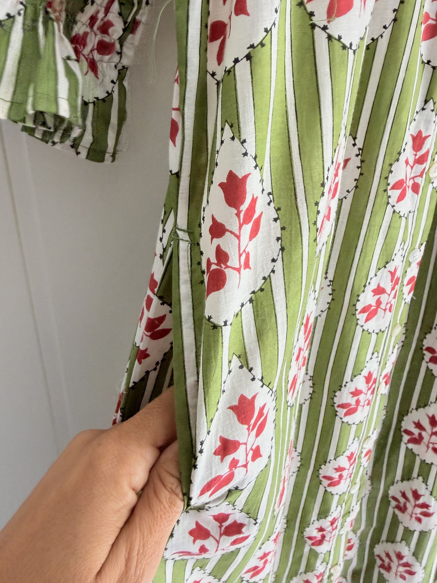 Vestido Sira largo · Verde buganvilla