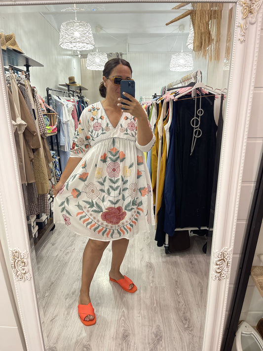 Vestido Jalisco bordados blanco