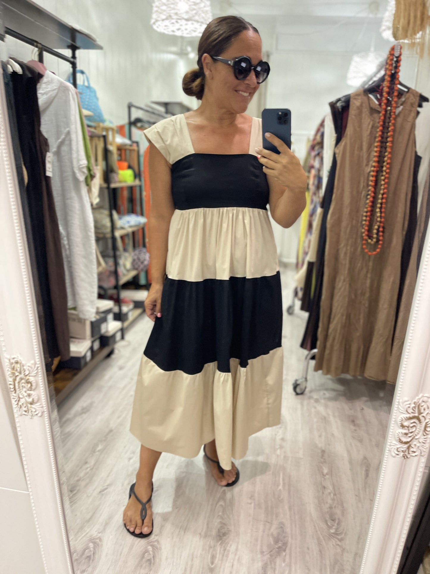 Vestido Marina beige y negro