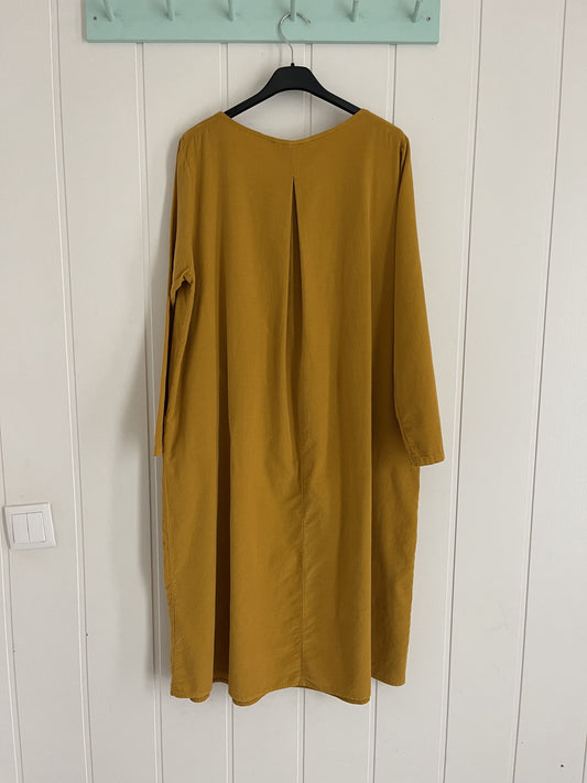 Vestido Matilda micropana mostaza
