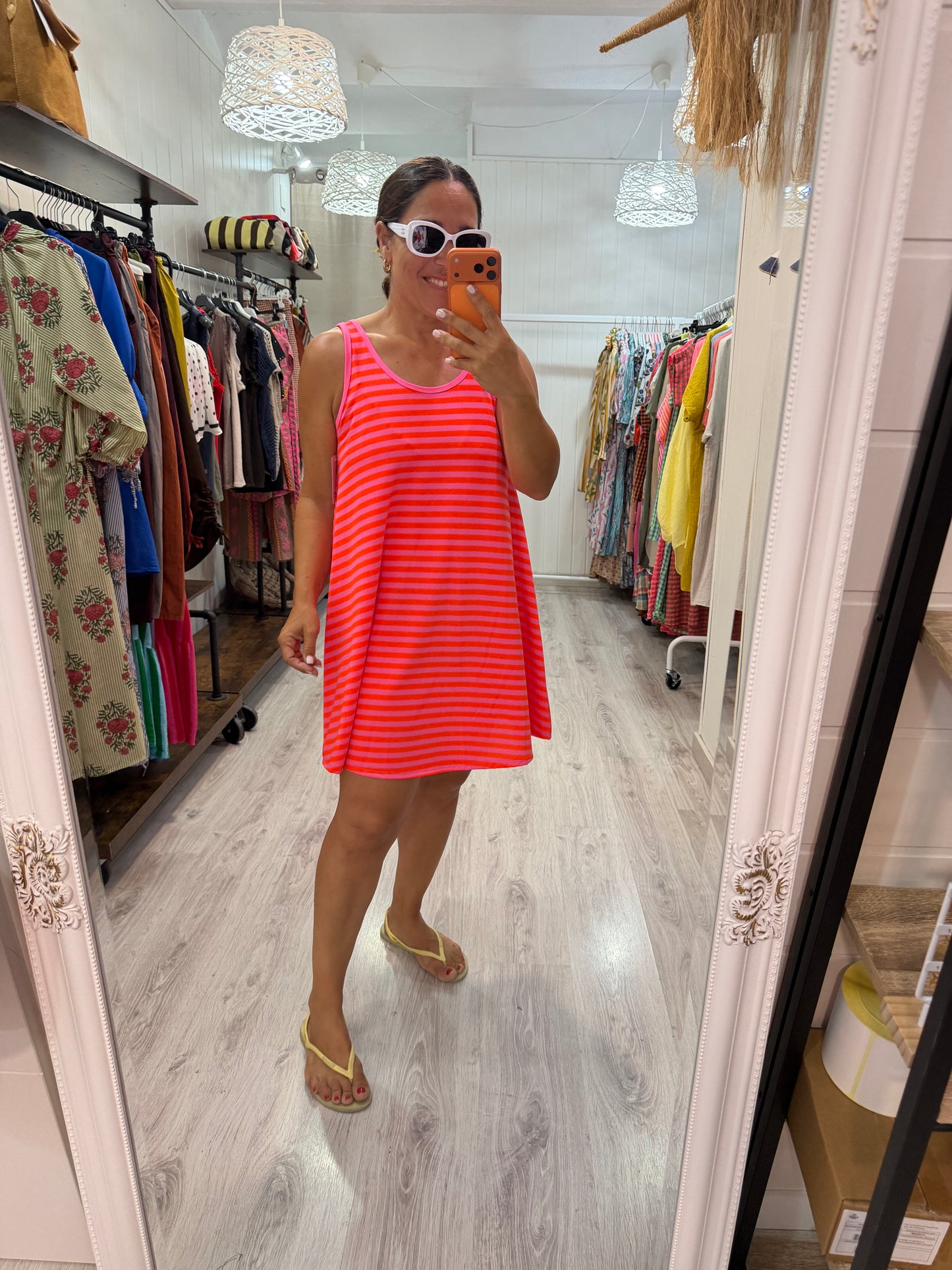 Vestido Praia fucsia y naranja