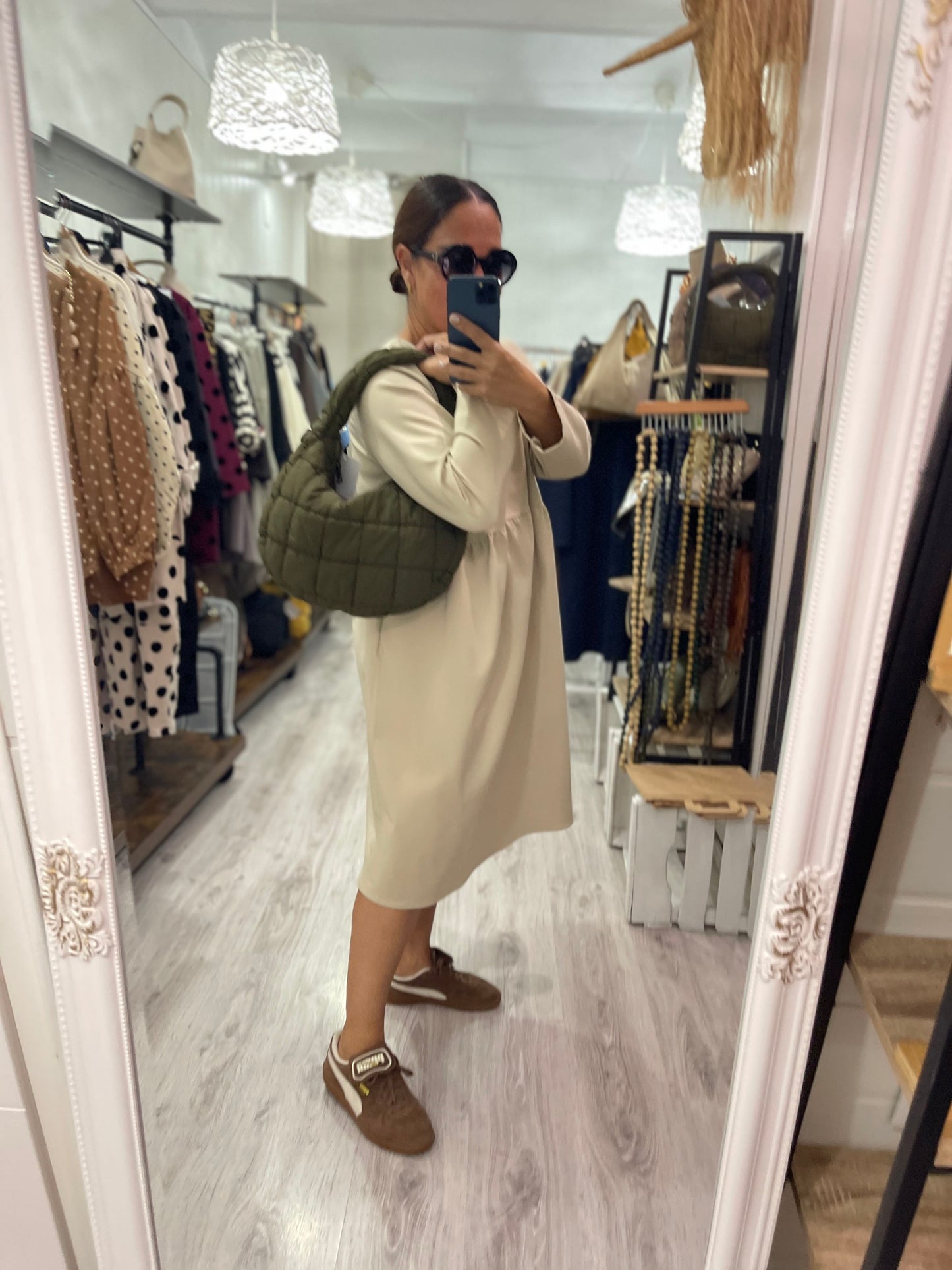 Bolso Midi Scrunch kaki - de hombro y bandolera