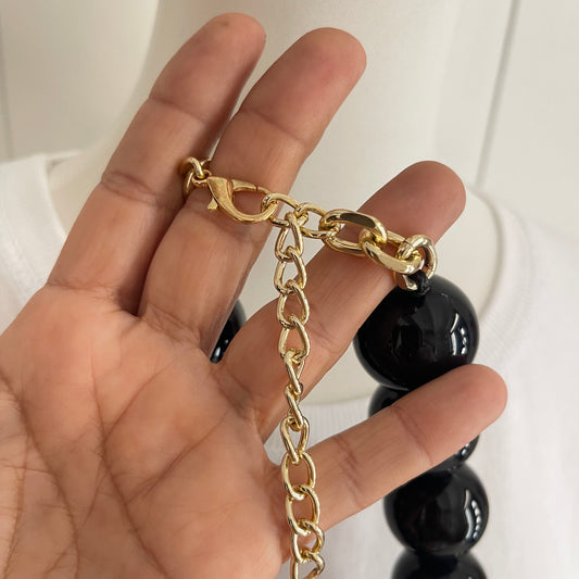 Collar Bolas negro