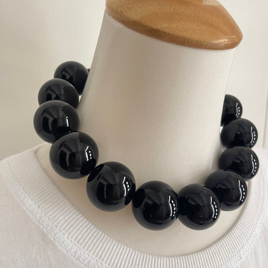 Collar Bolas negro