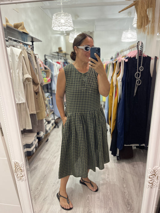 Vestido Midi Cottage kaki